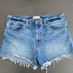MADEWELL - The Perfect Jean Short Frayed Women’s  31 - G3307